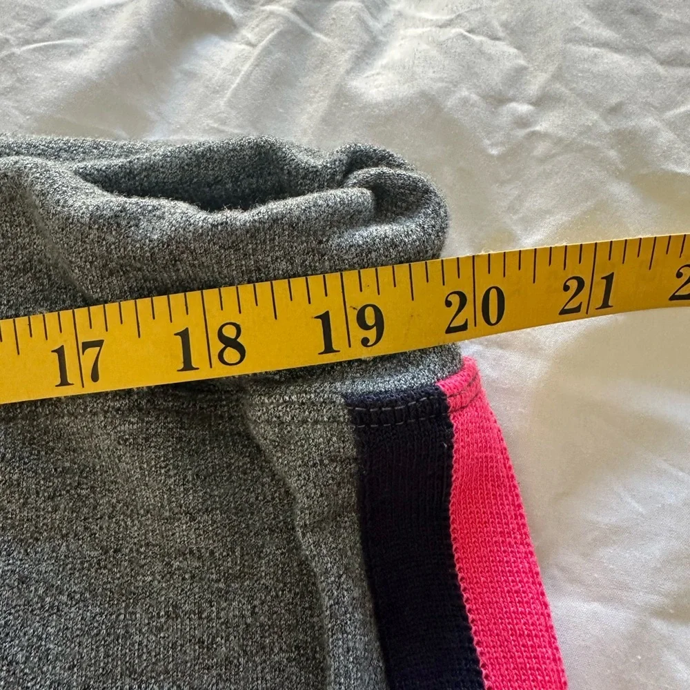 Sundry cropped sweatpants, size large (3) - Picture 9 of 13